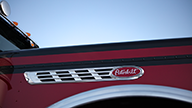 Model 389 On-Highway Red Truck Exterior - Thumbnail